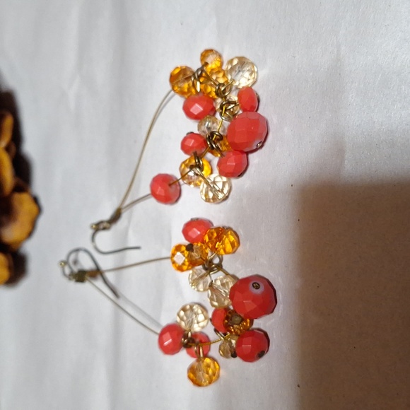 Beautiful faceted cut dangles. - Picture 4 of 5